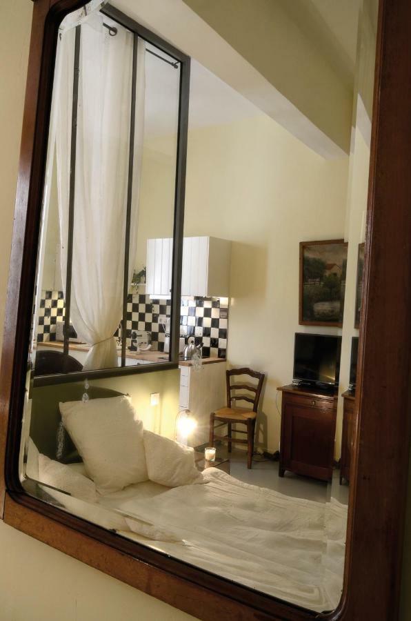 La Tour Bouigas Apartment ลีล-ซูร์-ลา-ซอร์ก ภายนอก รูปภาพ